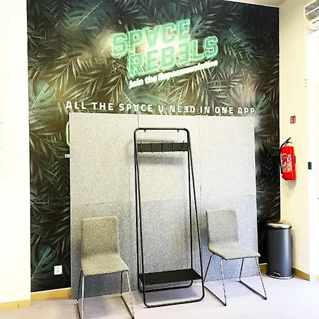 Spacerebels Kapsül Otel